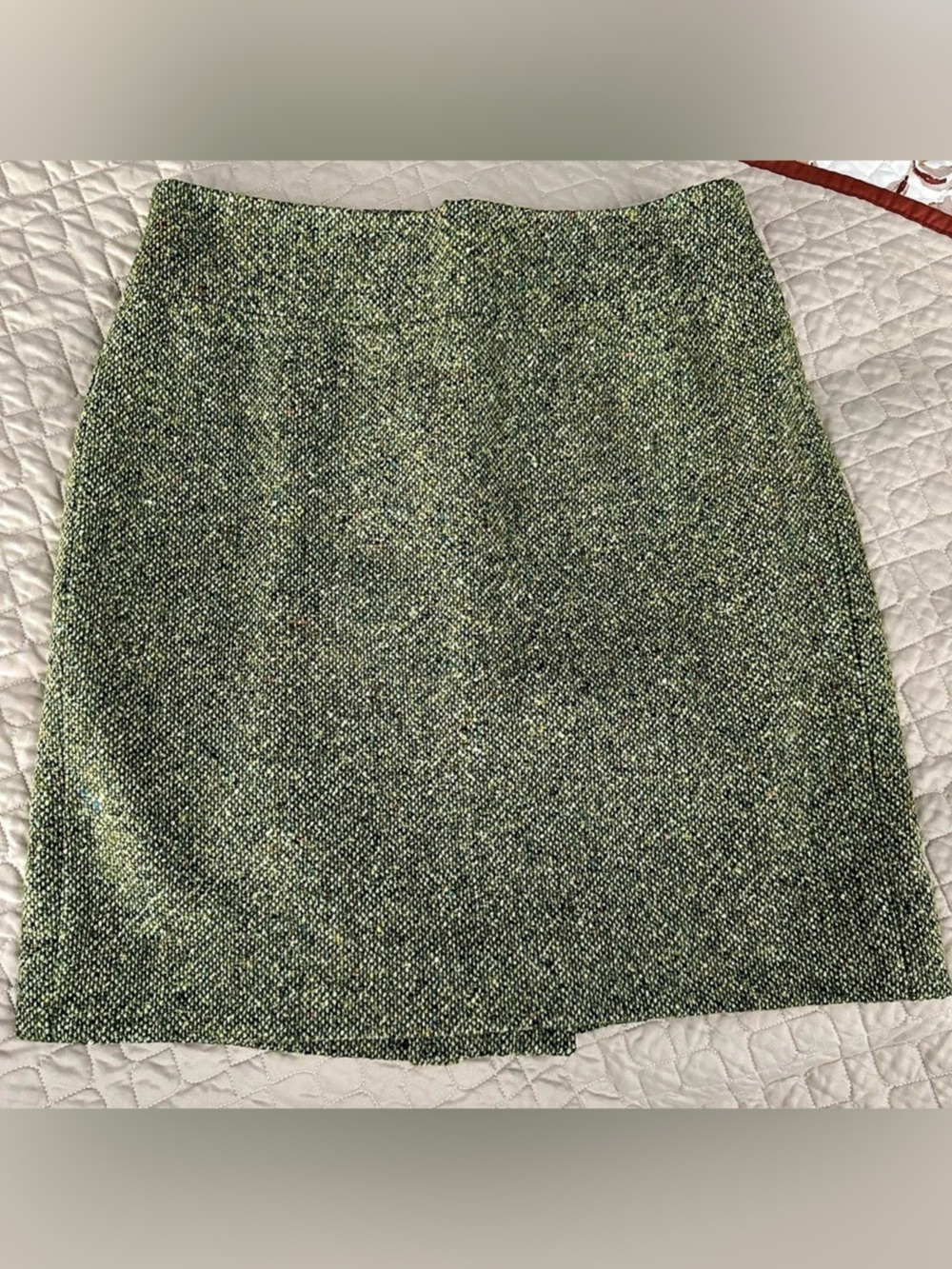 Ann Taylor LOFT Petites Green Wool Blend Mini Skirt Size 6P Like New